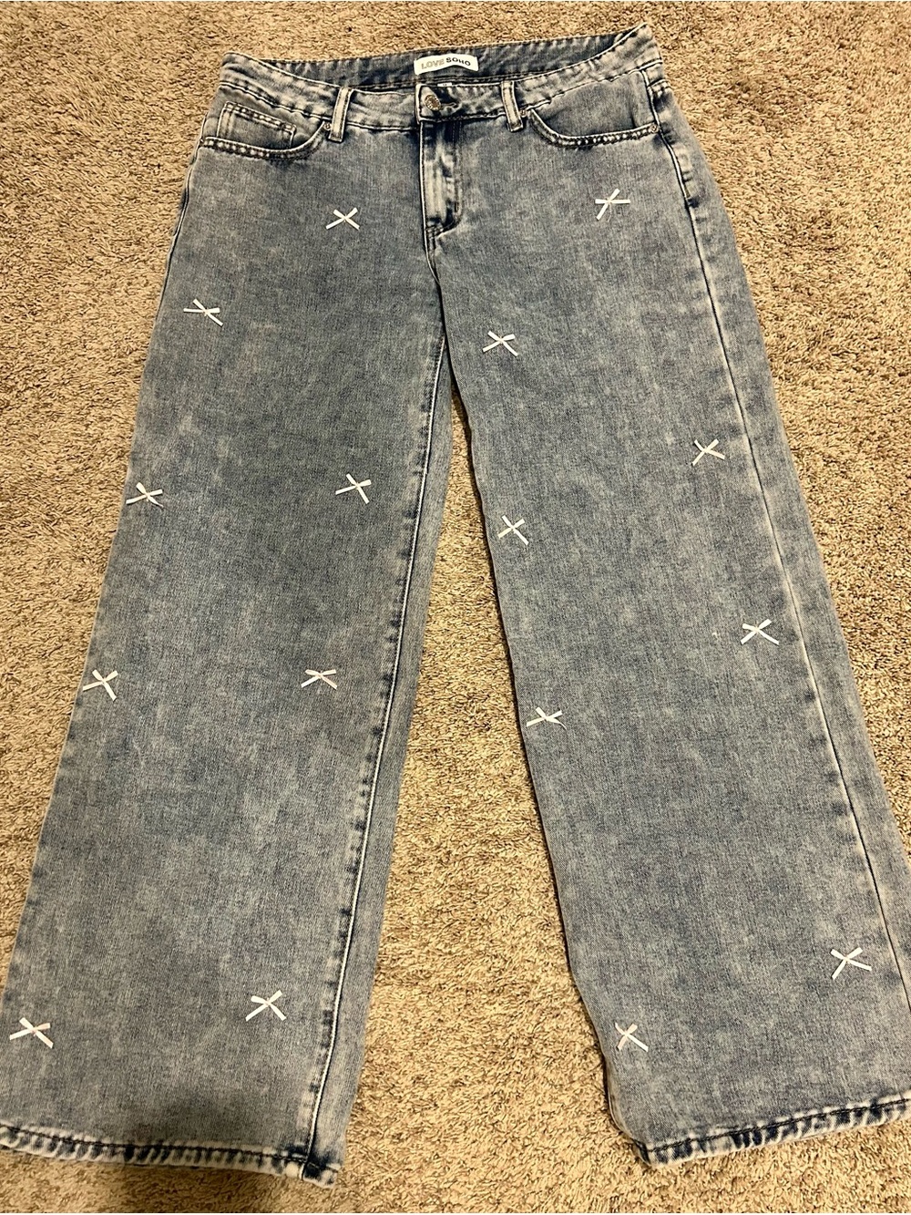Soho Light Blue Wide-Leg Jeans with pink Embroidered ribbons 🎀 size 9